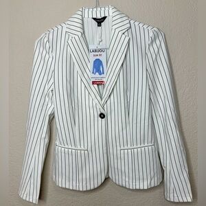 Women’s Slim Fit Pin Striped Blazer, NWT, White/Navy, Multiple Sizes Available.